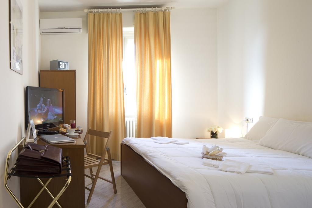 Hotel Capri Brescia Quarto foto